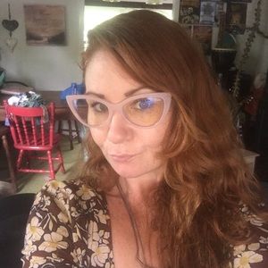 Meet your Posher, Liv